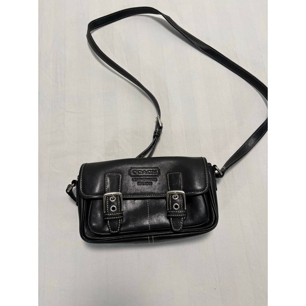 Y2K Vintage Coach Leatherware Black Leather Buckle Flap Crossbody Shoulder Bag